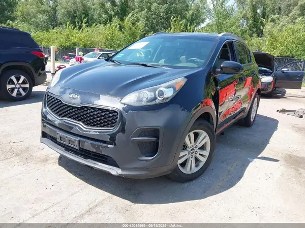 KNDPM3AC9J7418417 2018 KIA SPORTAGE - Image 2