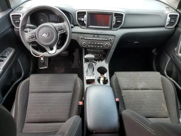 KNDPM3AC9J7418501 2018 KIA SPORTAGE - Image 8