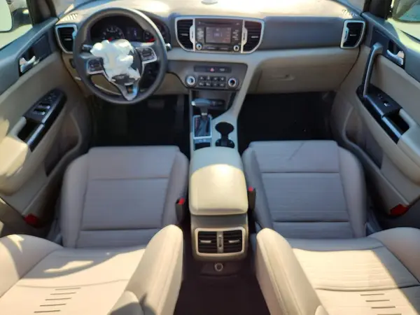 KNDPM3AC9J7447335 2018 KIA SPORTAGE - Image 8