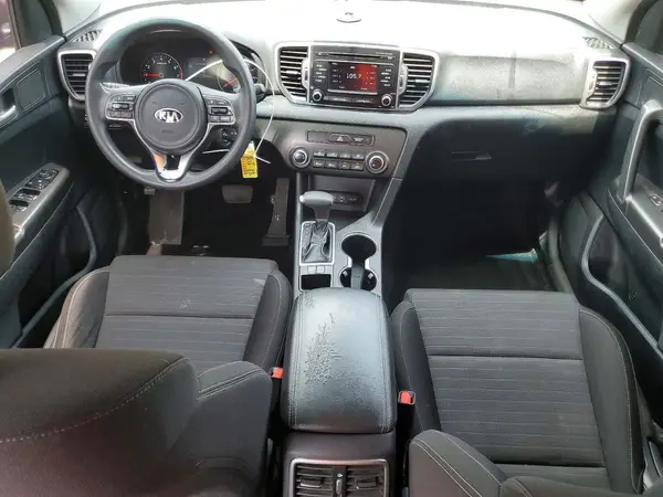 KNDPM3AC9J7447481 2018 KIA SPORTAGE - Image 8