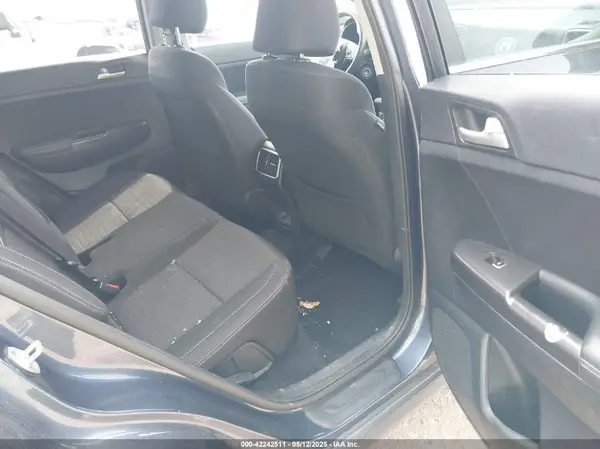 KNDPM3AC9J7455273 2018 KIA SPORTAGE - Image 8