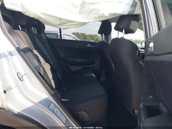 KNDPM3AC9J7456150 2018 KIA SPORTAGE - Image 8