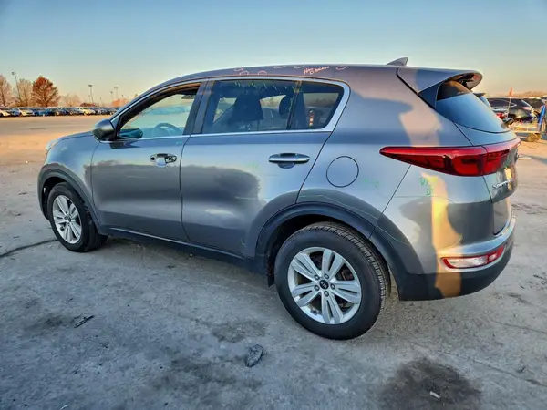 KNDPM3AC9J7456360 2018 KIA SPORTAGE - Image 2