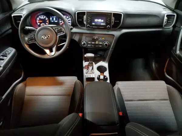 KNDPM3AC9J7458366 2018 KIA SPORTAGE - Image 8