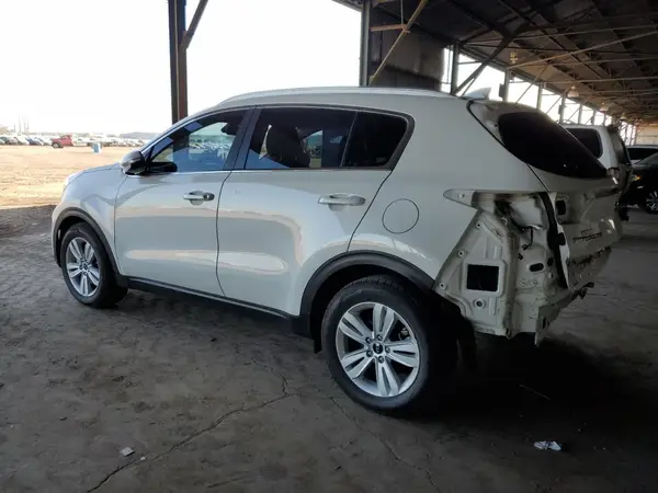 KNDPM3AC9J7462580 2018 KIA SPORTAGE - Image 2