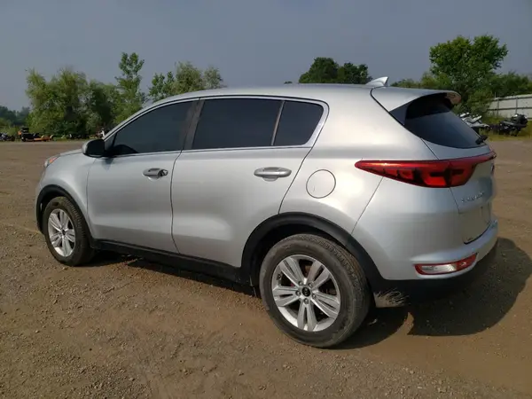 KNDPM3AC9J7482053 2018 KIA SPORTAGE - Image 2