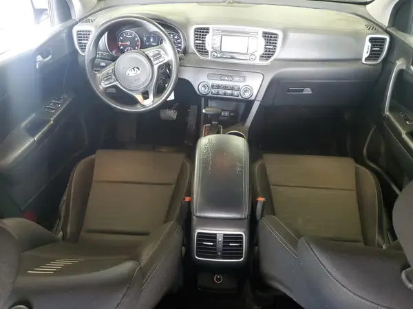KNDPM3AC9J7484935 2018 KIA SPORTAGE - Image 8