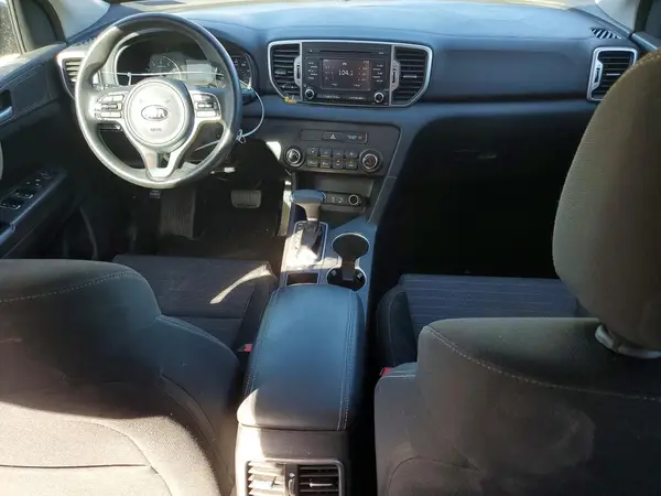 KNDPM3AC9J7489875 2018 KIA SPORTAGE - Image 8