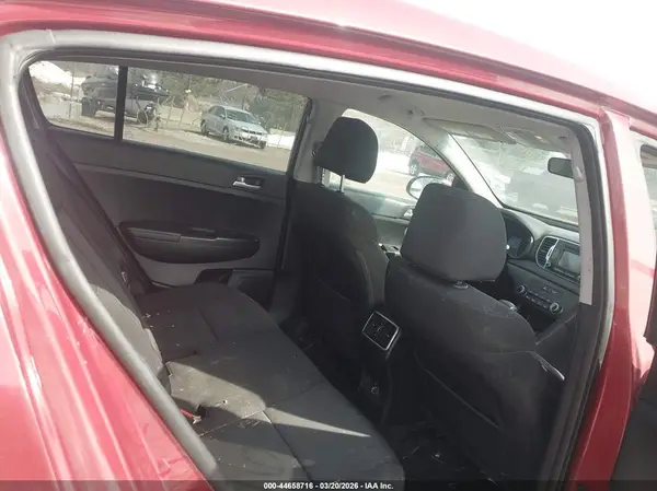 KNDPM3AC9K7525713 2019 KIA SPORTAGE - Image 8