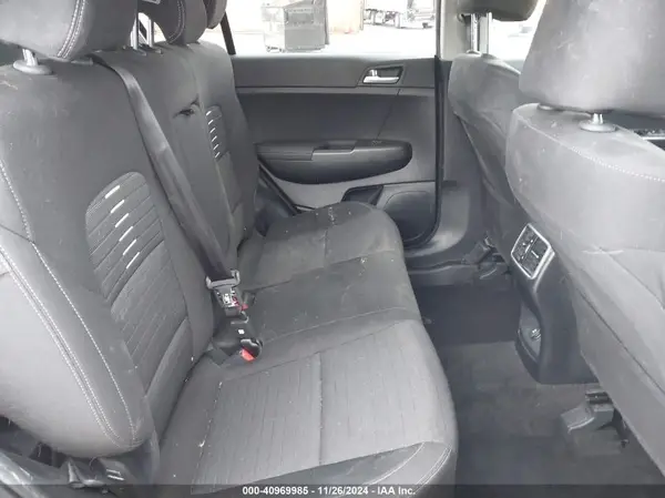 KNDPM3AC9K7549560 2019 KIA SPORTAGE - Image 8