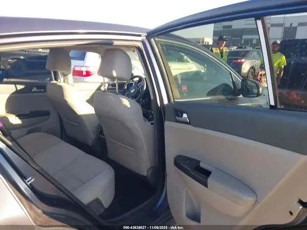 KNDPM3AC9K7562583 2019 KIA SPORTAGE - Image 8