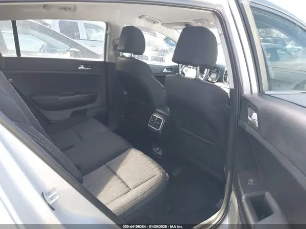 KNDPM3AC9K7620868 2019 KIA SPORTAGE - Image 8