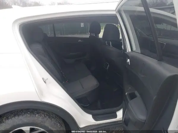 KNDPM3AC9L7693983 2020 KIA SPORTAGE - Image 8
