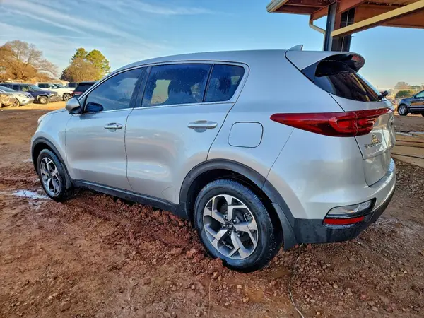 KNDPM3AC9M7842622 2021 KIA SPORTAGE - Image 2