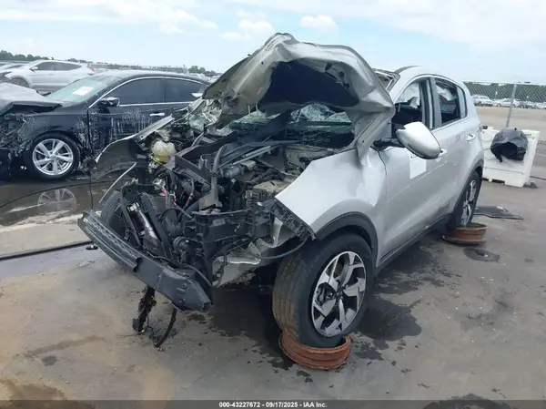KNDPM3AC9M7848629 2021 KIA SPORTAGE - Image 2