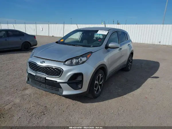 KNDPM3AC9M7898690 2021 KIA SPORTAGE - Image 2
