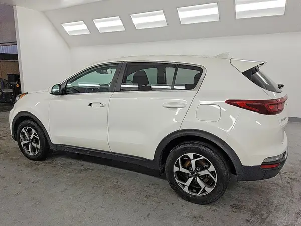 KNDPM3AC9M7902706 2021 KIA SPORTAGE - Image 2