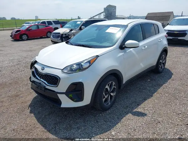 KNDPM3AC9M7926682 2021 KIA SPORTAGE - Image 2