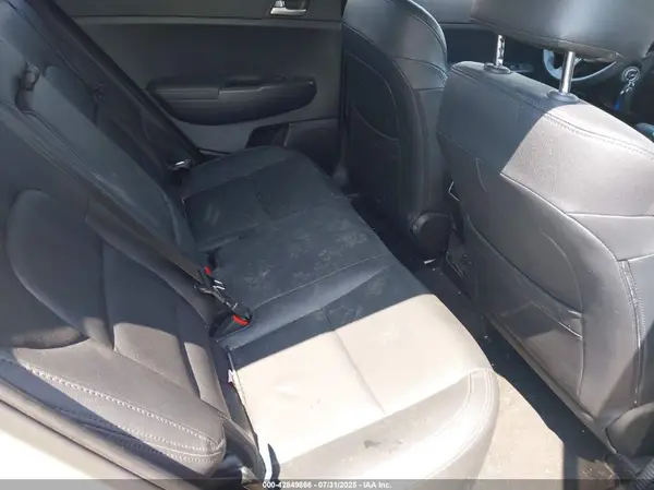 KNDPM3AC9M7926682 2021 KIA SPORTAGE - Image 8