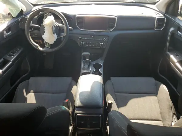 KNDPM3AC9M7942302 2021 KIA SPORTAGE - Image 8