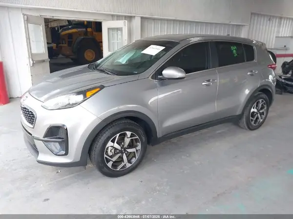 KNDPM3AC9N7027631 2022 KIA SPORTAGE - Image 2