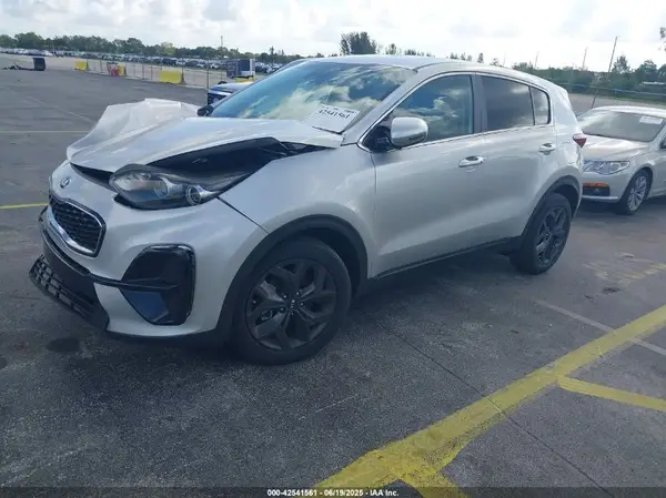 KNDPM3AC9N7945962 2022 KIA SPORTAGE - Image 2