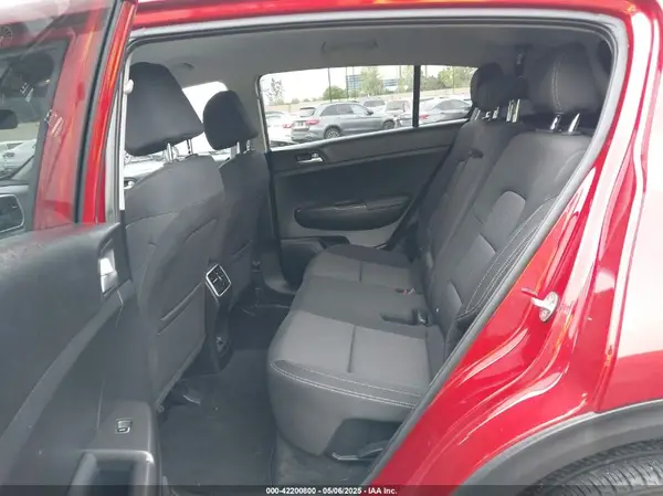 KNDPM3AC9N7952684 2022 KIA SPORTAGE - Image 8