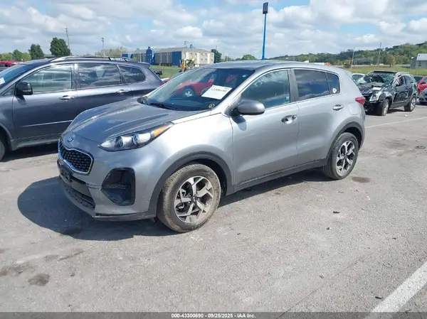 KNDPM3AC9N7967024 2022 KIA SPORTAGE - Image 2