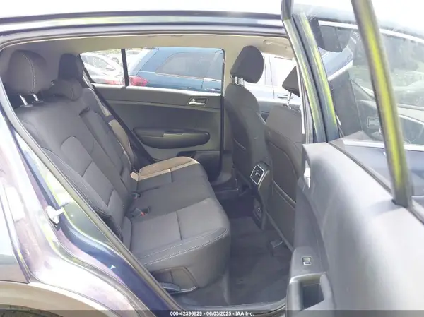 KNDPM3AC9N7975088 2022 KIA SPORTAGE - Image 8