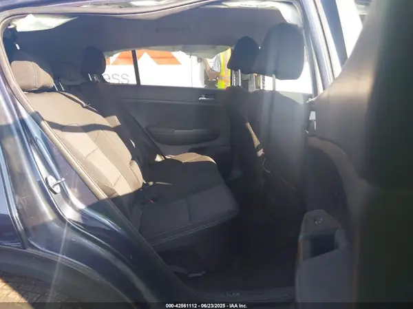 KNDPM3AC9N7977617 2022 KIA SPORTAGE - Image 8