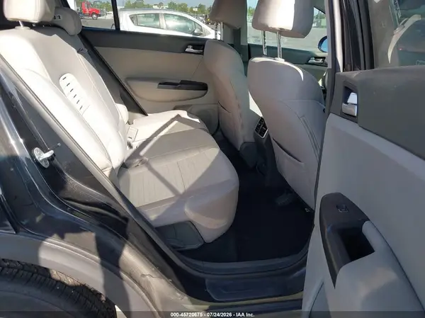 KNDPM3ACXH7032695 2017 KIA SPORTAGE - Image 6