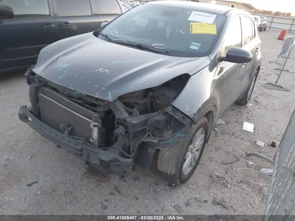 KNDPM3ACXH7054390 2017 KIA SPORTAGE - Image 2