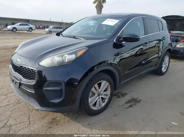 KNDPM3ACXH7054986 2017 KIA SPORTAGE - Image 2