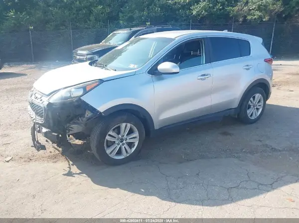 KNDPM3ACXH7064000 2017 KIA SPORTAGE - Image 2