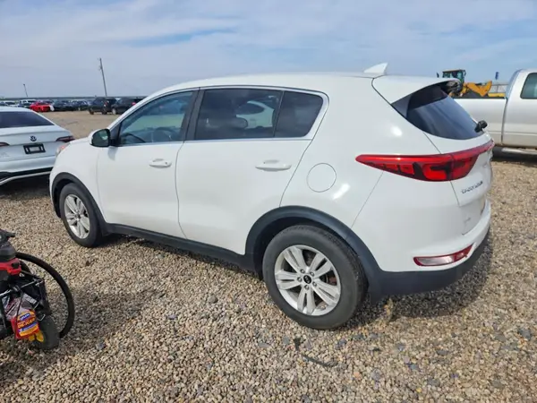 KNDPM3ACXH7068953 2017 KIA SPORTAGE - Image 2
