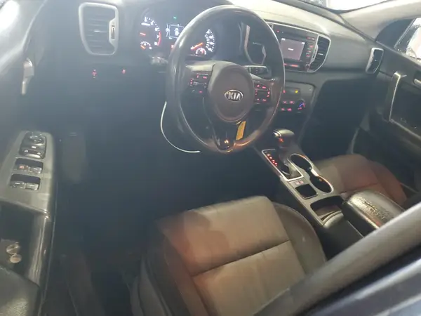 KNDPM3ACXH7084912 2017 KIA SPORTAGE - Image 8