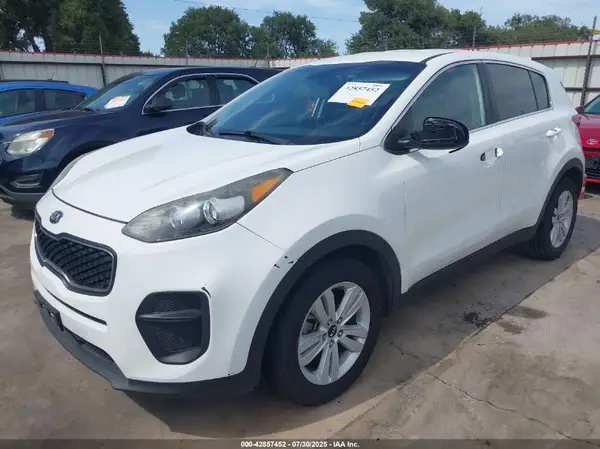 KNDPM3ACXH7106701 2017 KIA SPORTAGE - Image 2