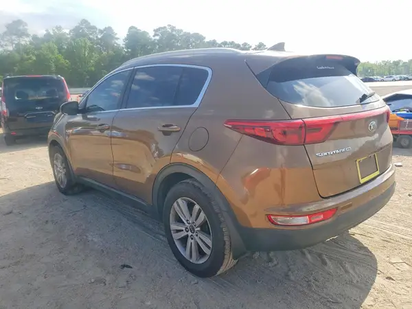 KNDPM3ACXH7156935 2017 KIA SPORTAGE - Image 2