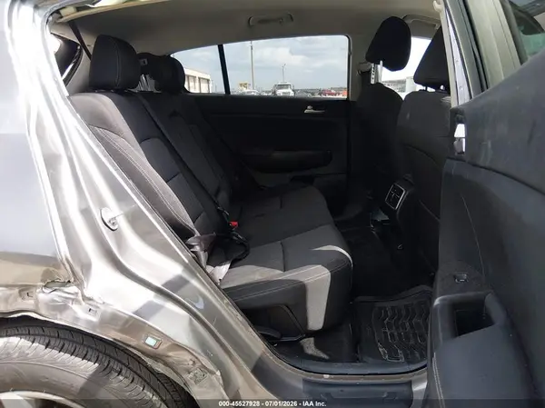 KNDPM3ACXH7161004 2017 KIA SPORTAGE - Image 8