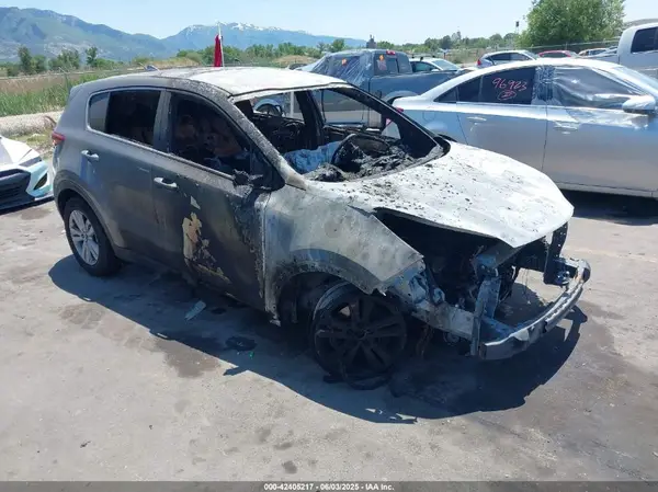 KNDPM3ACXH7178238 2017 KIA SPORTAGE - Image 1