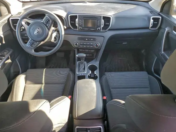 KNDPM3ACXH7235683 2017 KIA SPORTAGE - Image 8