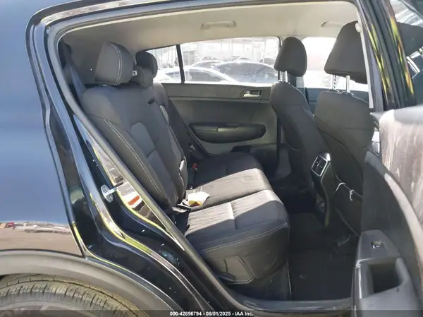 KNDPM3ACXH7261703 2017 KIA SPORTAGE - Image 8