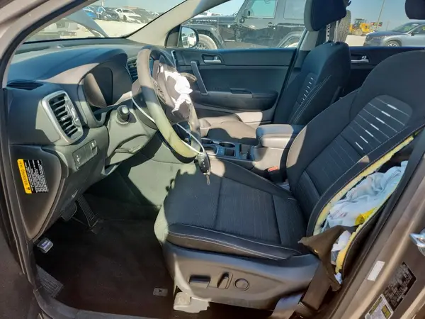 KNDPM3ACXH7296368 2017 KIA SPORTAGE - Image 8