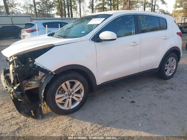 KNDPM3ACXJ7301798 2018 KIA SPORTAGE - Image 1