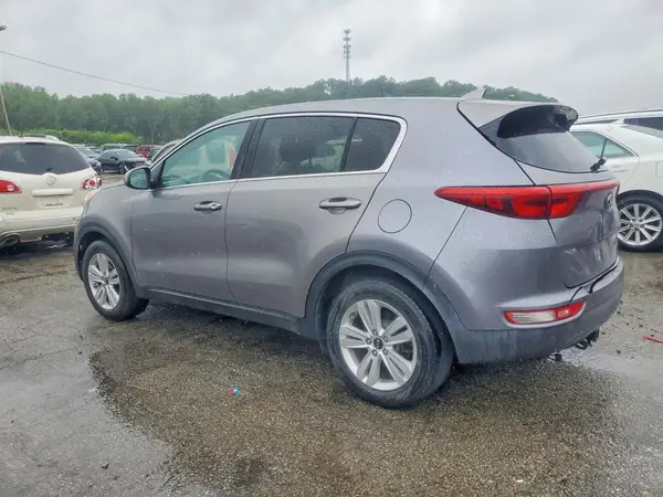 KNDPM3ACXJ7320920 2018 KIA SPORTAGE - Image 2
