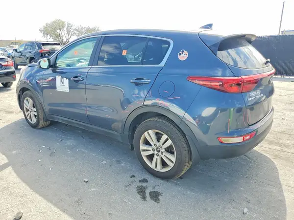 KNDPM3ACXJ7335627 2018 KIA SPORTAGE - Image 2