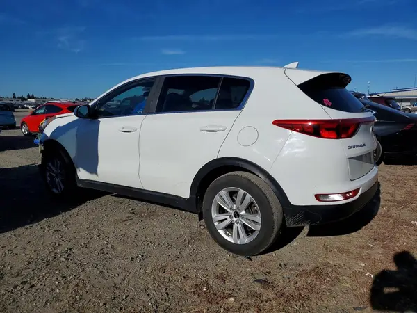 KNDPM3ACXJ7337104 2018 KIA SPORTAGE - Image 2