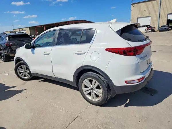 KNDPM3ACXJ7348278 2018 KIA SPORTAGE - Image 2
