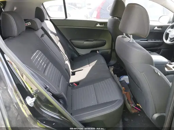 KNDPM3ACXJ7351262 2018 KIA SPORTAGE - Image 8