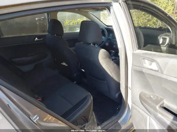KNDPM3ACXJ7354520 2018 KIA SPORTAGE - Image 8